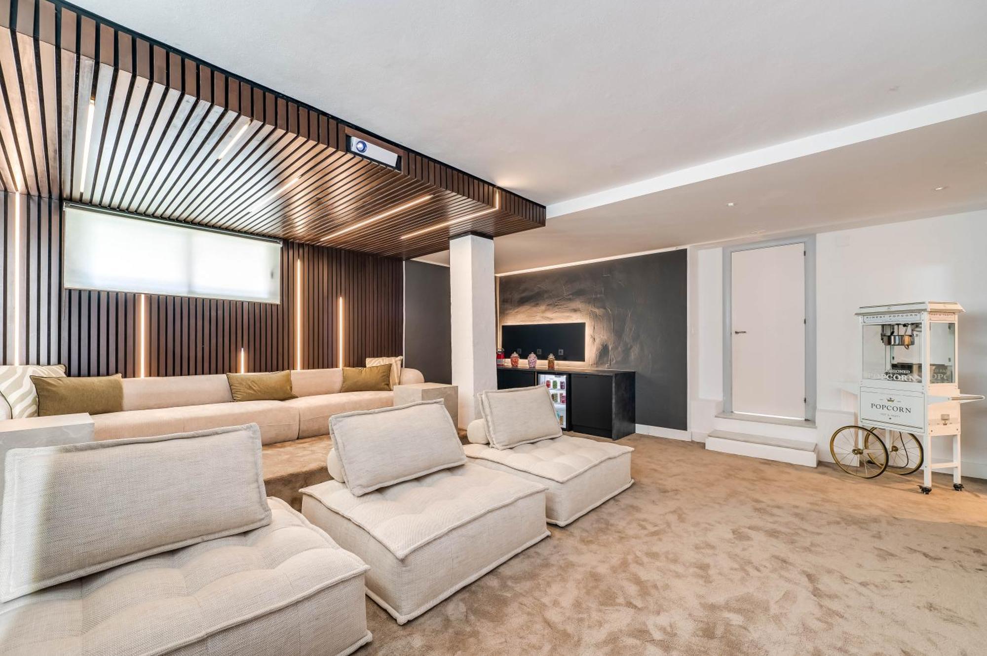 Vacation Marbella I Sunny Camelia Villa Heated Pool, Recently Renovated, Best Residential Neighborhood In Benalmadena, Short Walk To The Beach, Cinema Room Esterno foto
