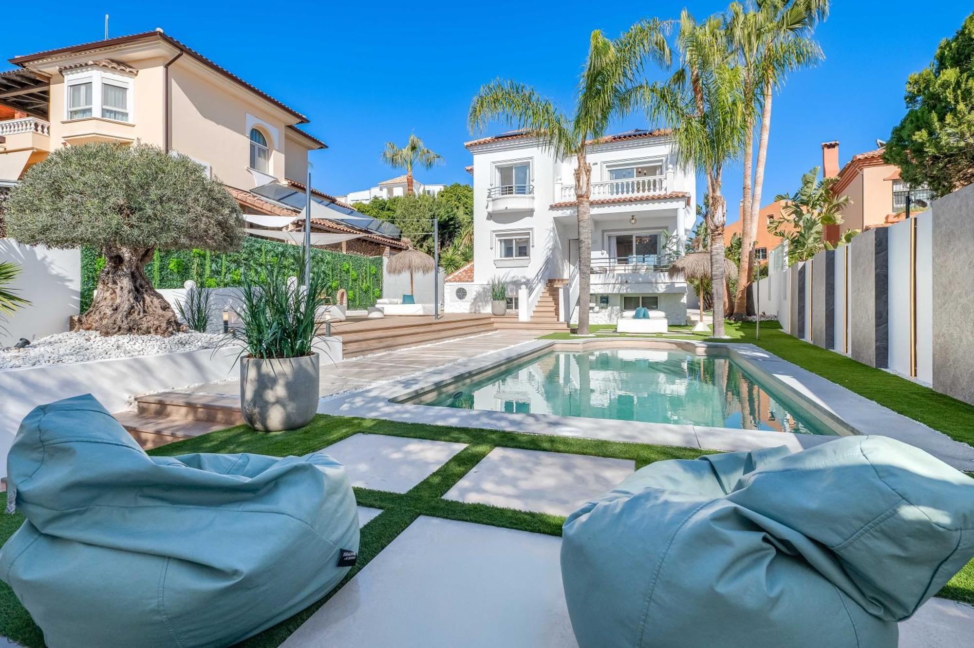 Vacation Marbella I Sunny Camelia Villa Heated Pool, Recently Renovated, Best Residential Neighborhood In Benalmadena, Short Walk To The Beach, Cinema Room Esterno foto