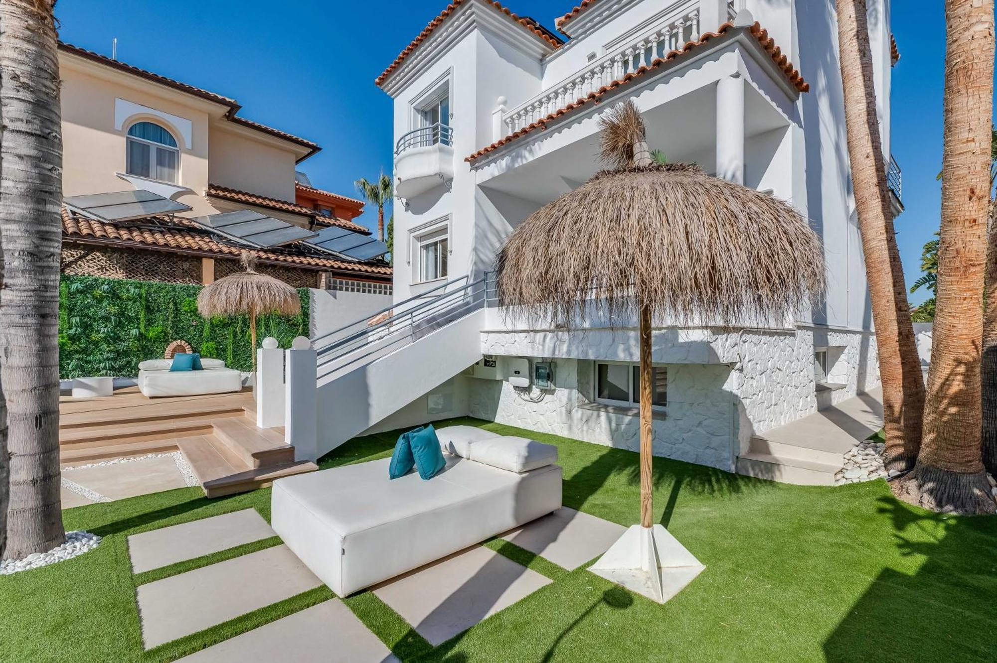 Vacation Marbella I Sunny Camelia Villa Heated Pool, Recently Renovated, Best Residential Neighborhood In Benalmadena, Short Walk To The Beach, Cinema Room Esterno foto